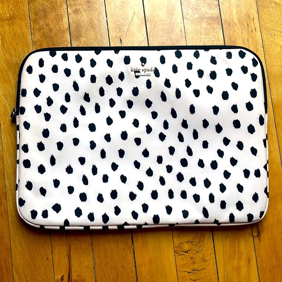 Kate Spade cheetah lap top case - Picture 1 of 7